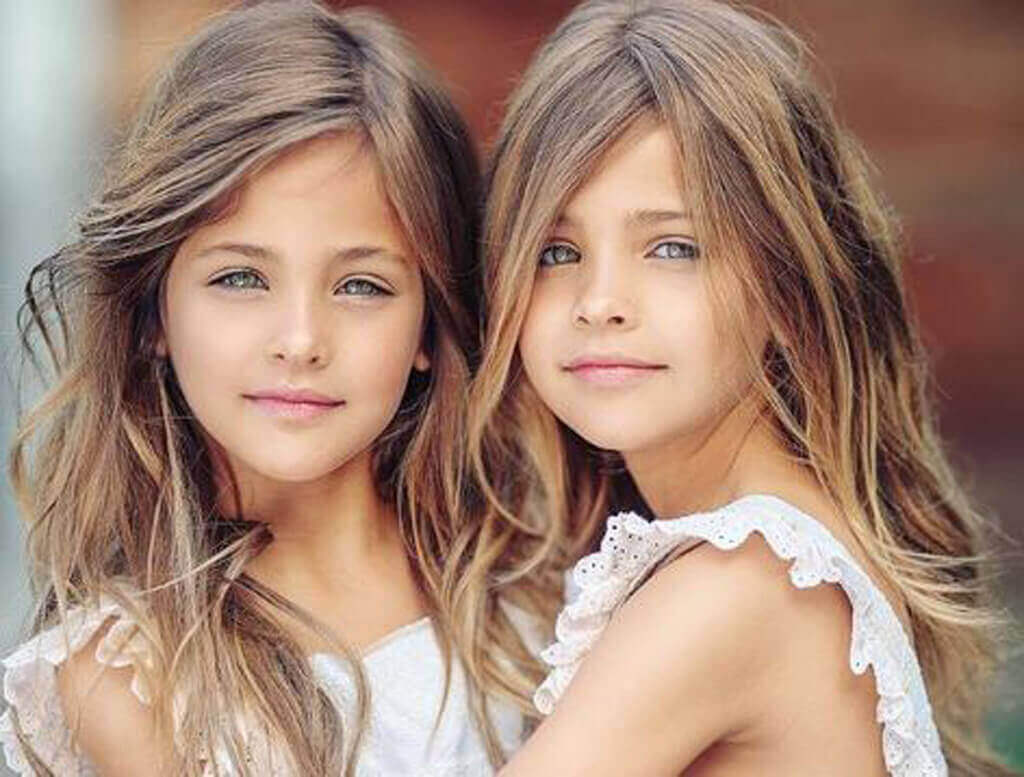 Belleza natural Las gemelas que se hicieron famosas cuando eran niñas
