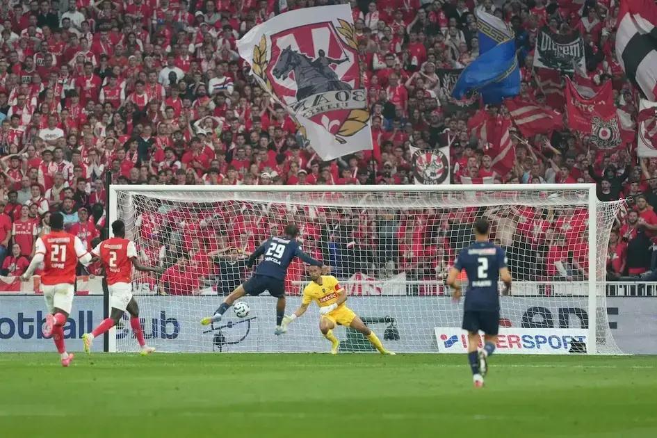 El PSG de Luis Enrique se acerca al triplete al ganar la Copa