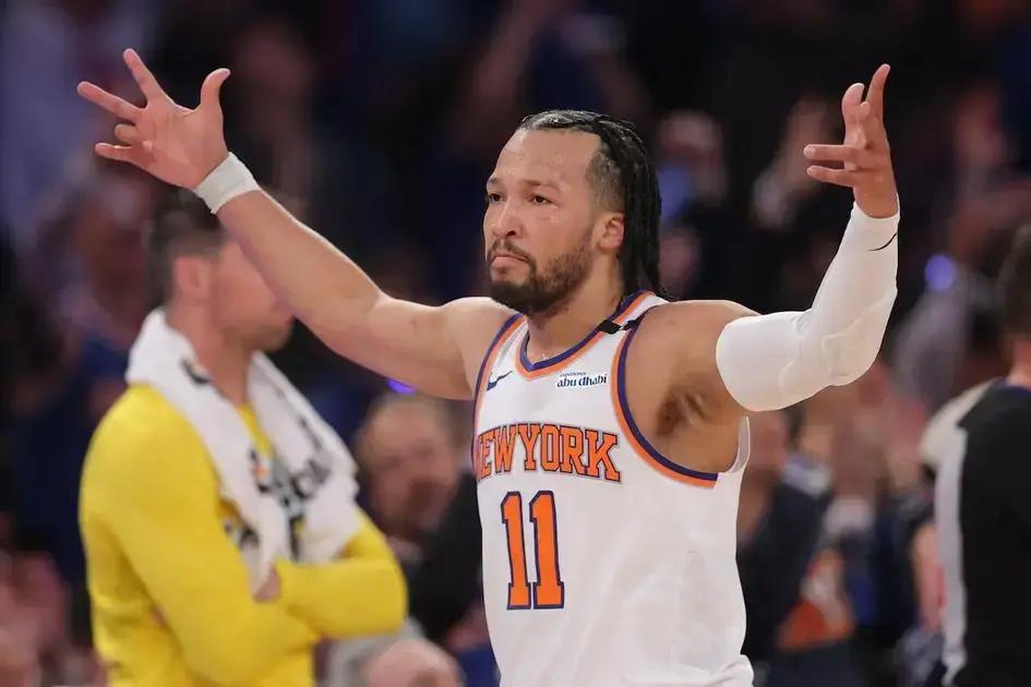 Los Knicks brillan en el Madison Square Garden y acortan distancias con los Pacers