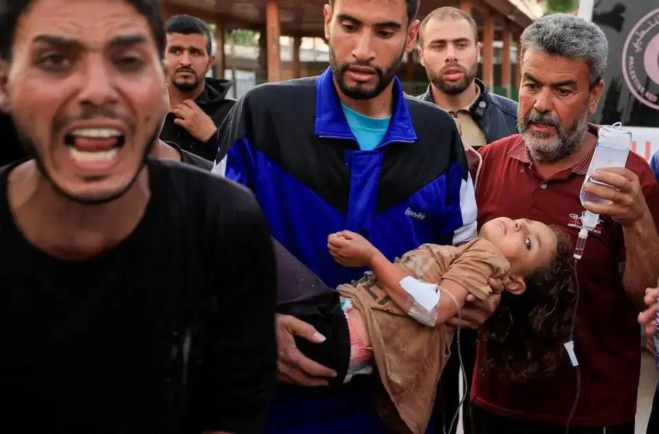 Más de 80 muertos en bombardeos israelíes sobre Gaza, entre ellos 22 niños