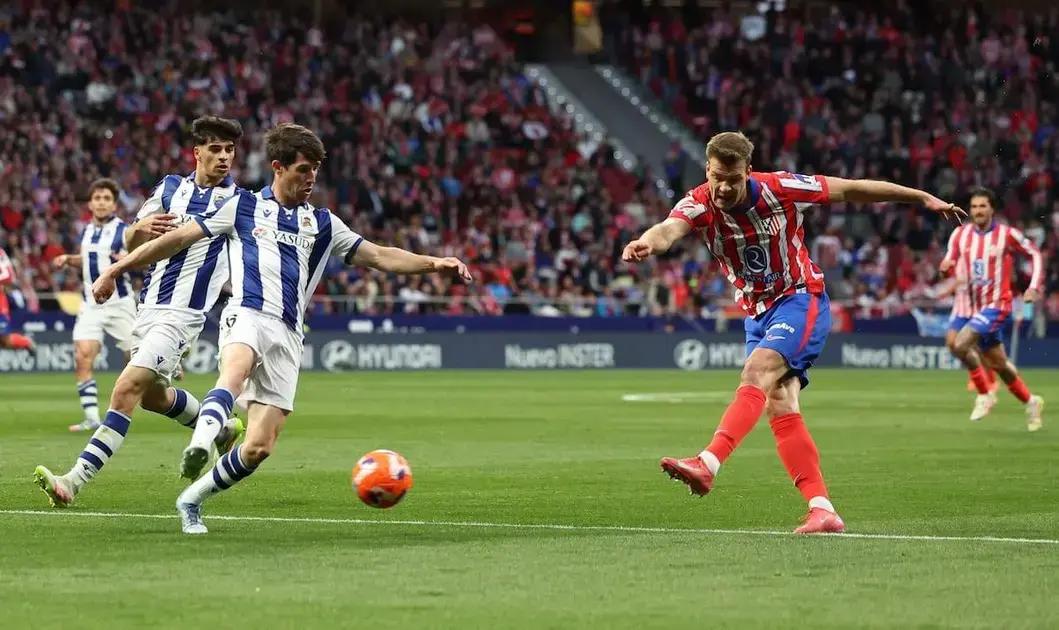 Sorloth brilla con triplete en histórica victoria del Atlético de Madrid