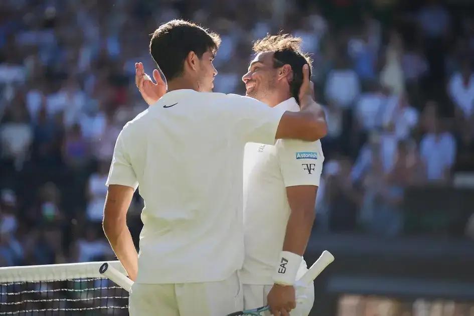 Alcaraz supera un complicado inicio en Wimbledon 2025 contra Fognini