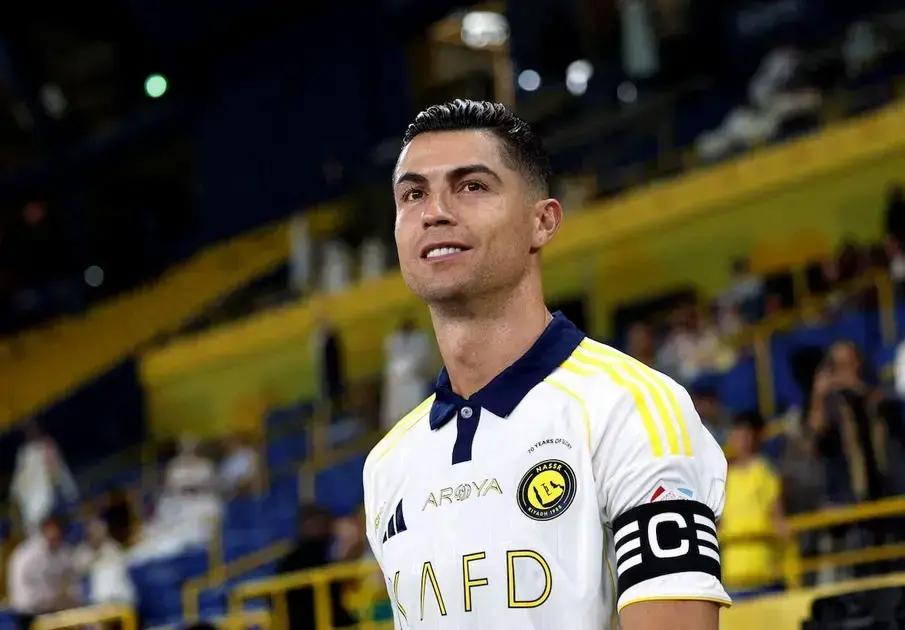 Cristiano Ronaldo renueva con Al Nassr hasta 2027: Un nuevo capítulo