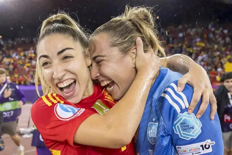 Olga Carmona llora al marcar Aitana en la semifinal de la Eurocopa Femenina