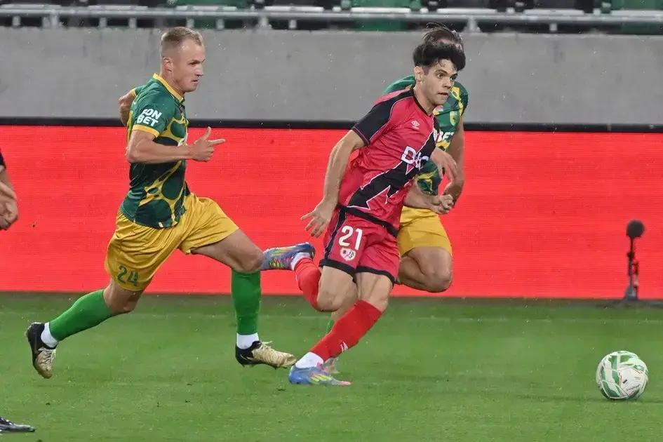 Álvaro García brilla en el Rayo Vallecano contra el Neman Grodno