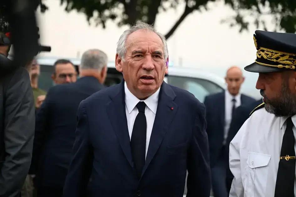 El Gobierno francés en el punto de mira: la crisis de Bayrou y las protestas