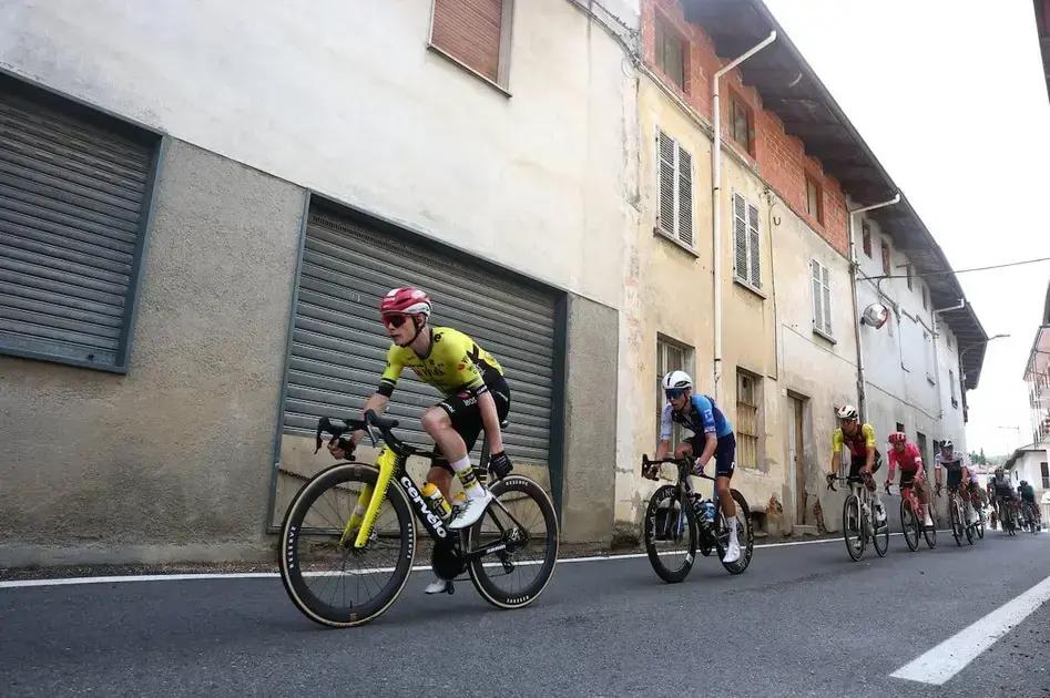 La Vuelta a España 2025: Una travesía que deja su huella en el verano
